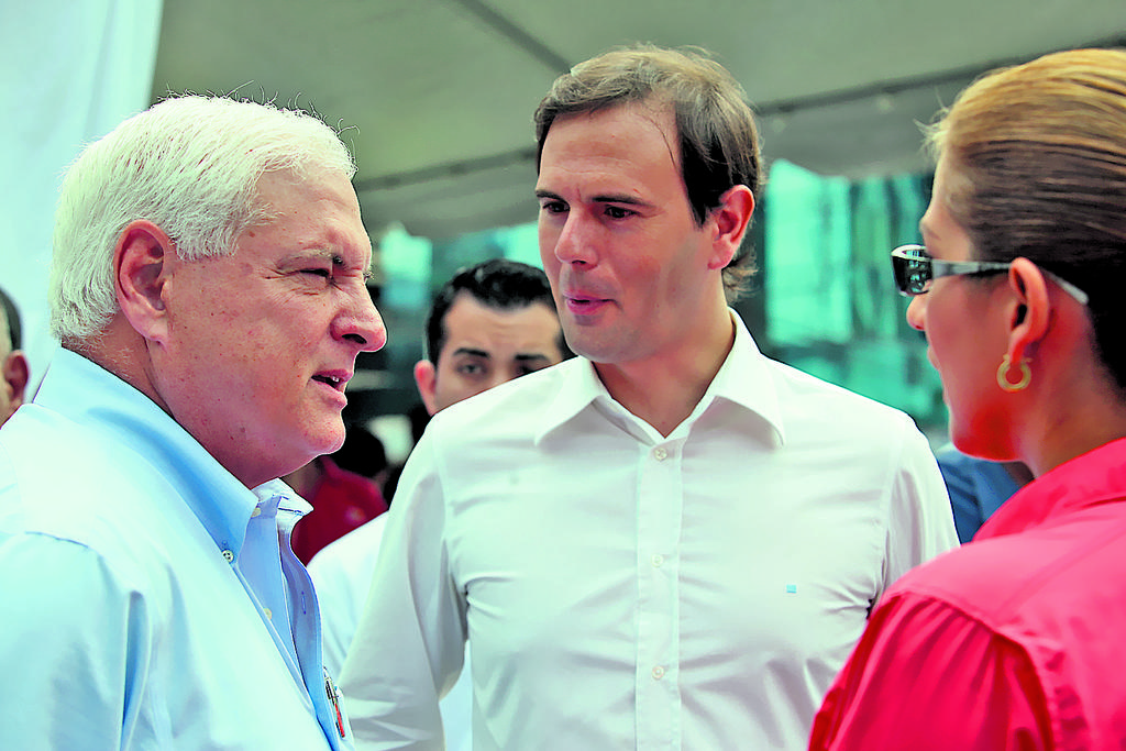 Iniciativa. Entrega de la orden de proceder.(victor arosemena )