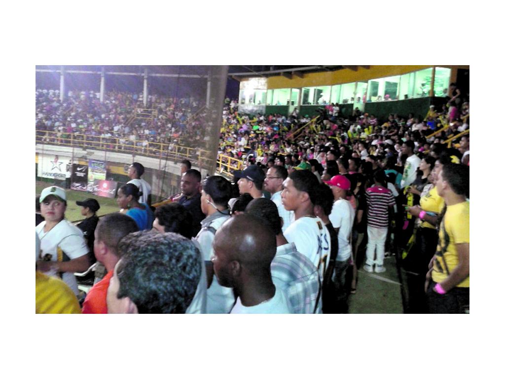 El estadio Calvin Byron de Changuinola.
