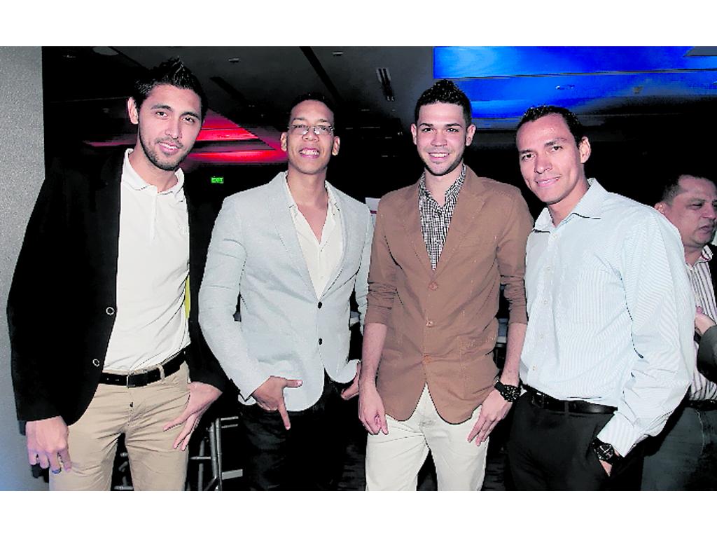 Óscar González, Jeykob Camaño, José Pernett y Abraham Serrano.()