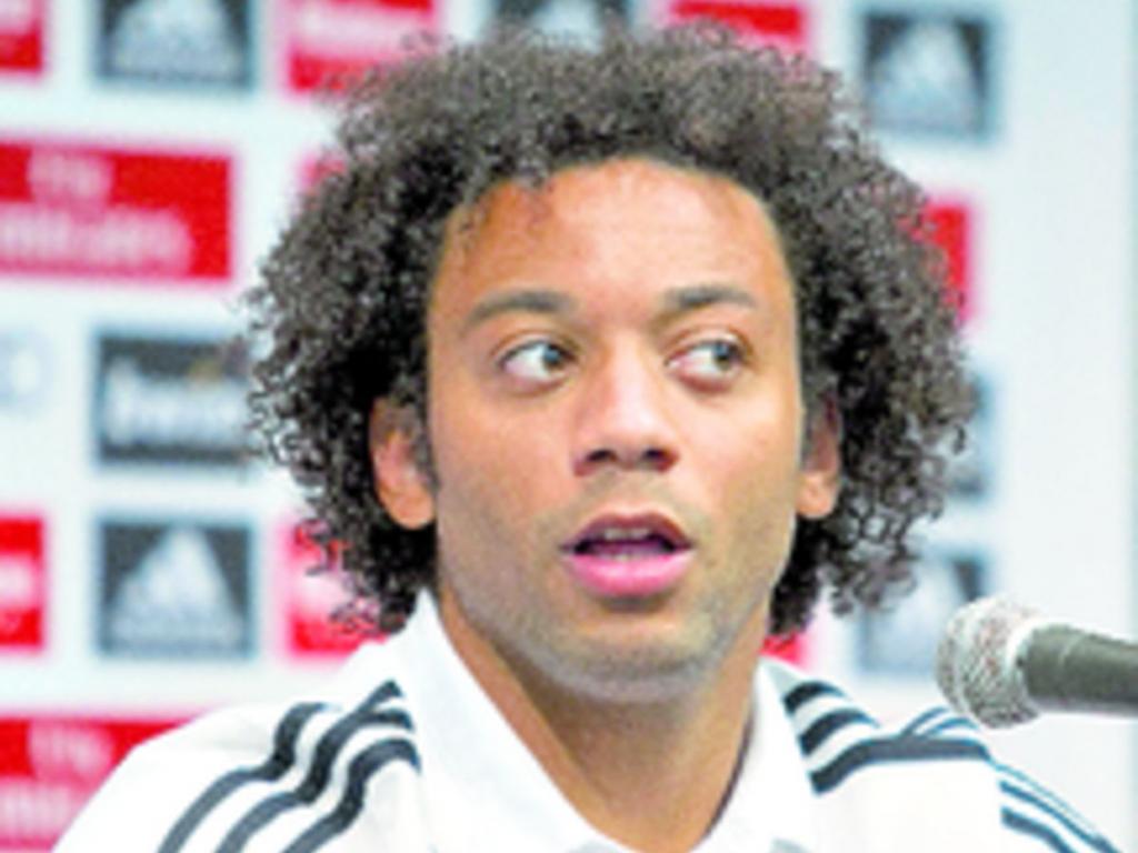 No necesitamos motivarnos porque jugásemos ante el equipo que entrena José Mourinho, todo lo contrario, lo hicimos porque es nuestra constante y queríamos conseguir el título del torneo. Estamos jugando bien y eso también es motivo de satisfacción, sin i