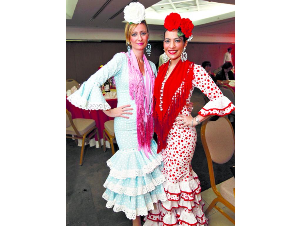 6. Olga Martínez y María del Pilar Vázquez.
