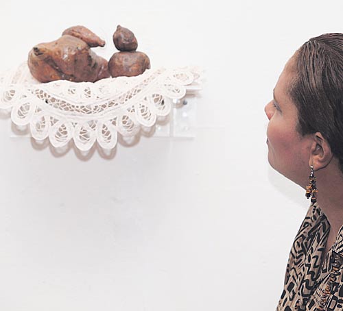 <p>Arte diferente. Los objetos te atraerán.</p>