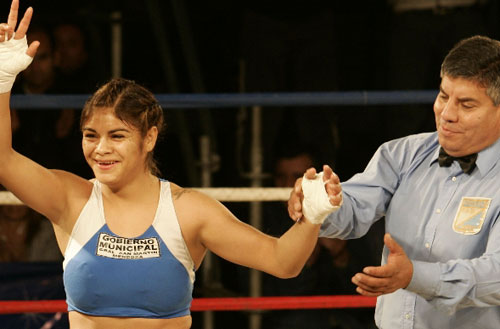 <p>Yésica Marcos, monarca interina supergallo de la AMB.</p>