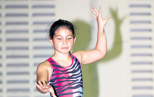 <p>Movimiento. Este deporte es considerado como un arte.</p>