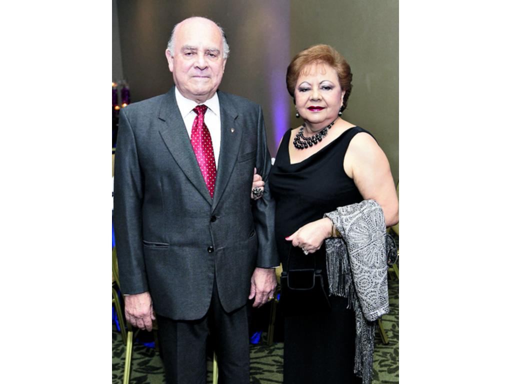 6. Eduardo Jaspe y Lía de Jaspe.