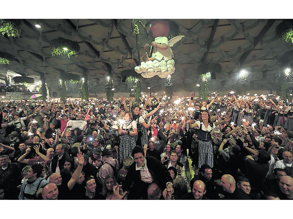Participación. Miles de personas se divirtieron.(AP)