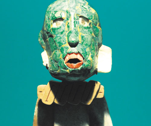 <p>Estructura. Un bloque de jade maya clásico perteneciente a la cultura Maya.</p>