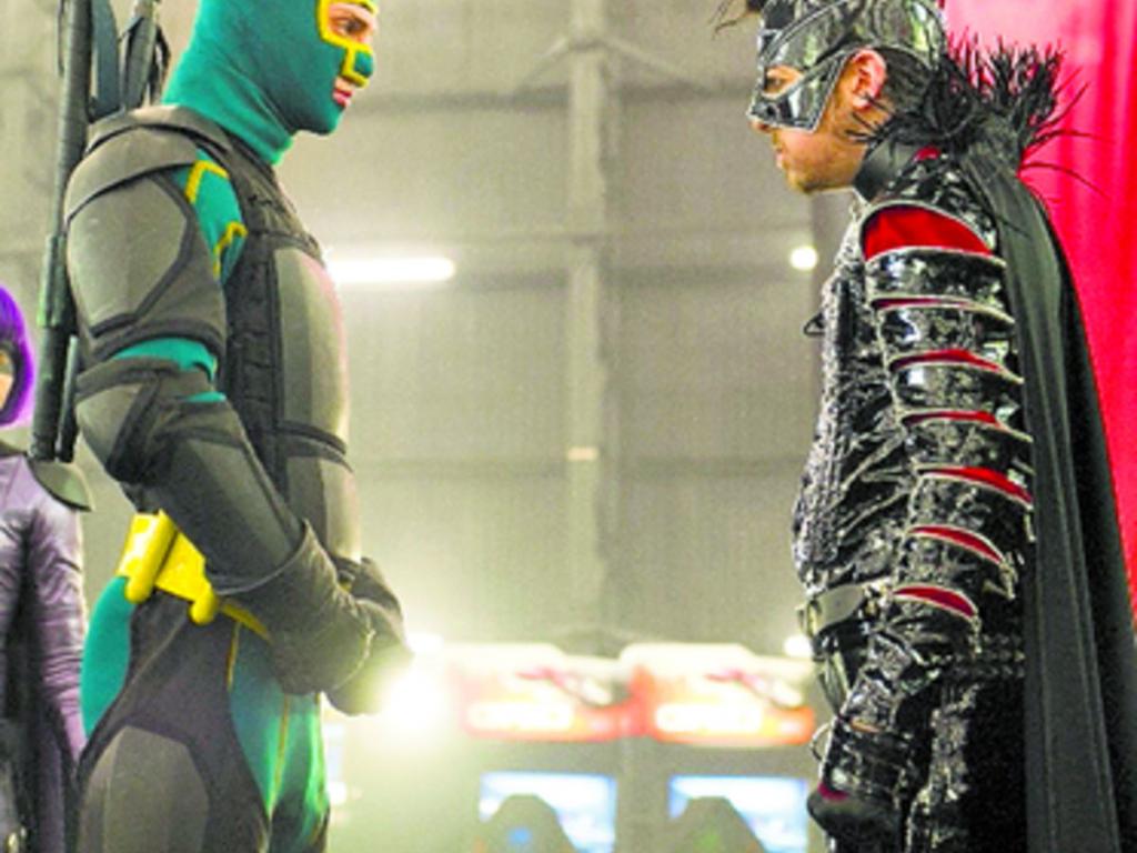 Kick-Ass enfrenta cara a cara a Chris D'Amico.