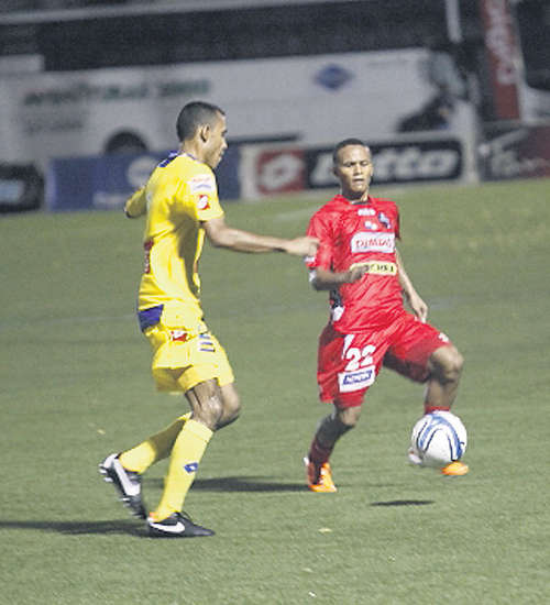 <p>Noche de fútbol.</p>
