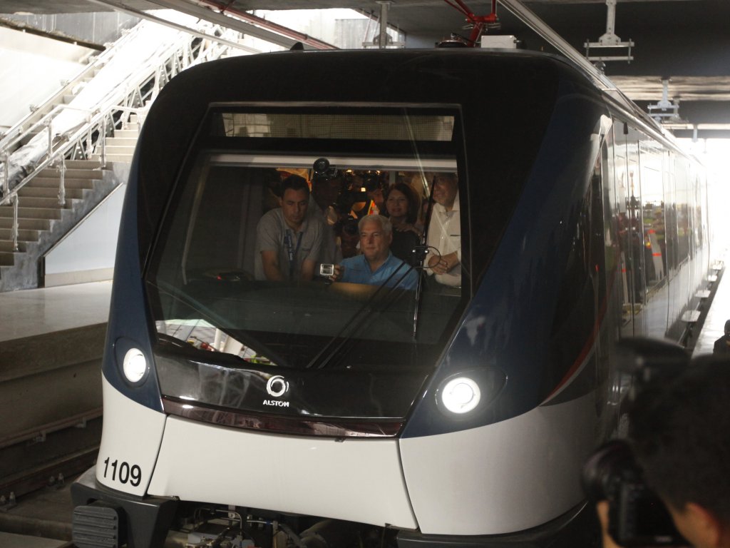 Pondrán a prueba 10 de los 19 trenes del Metro de Panamá. Foto/Erick Barrios. <br>