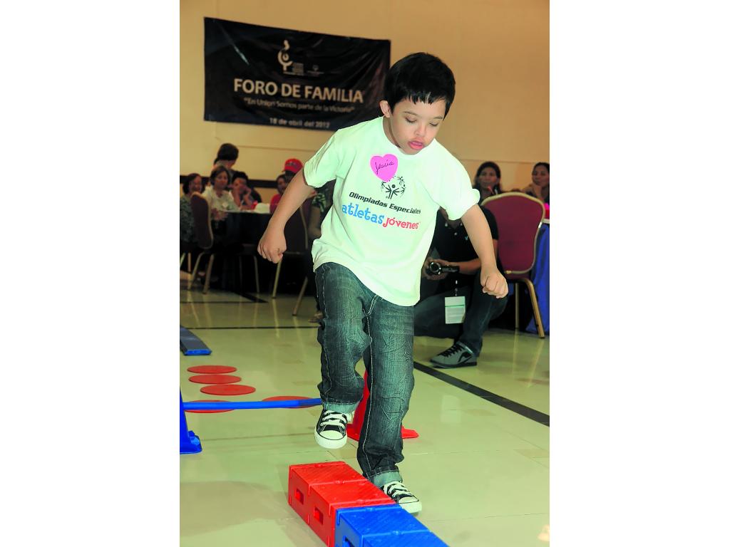 El programa Atletas Jóvenes trabaja con los más pequeños.(Cortesía)