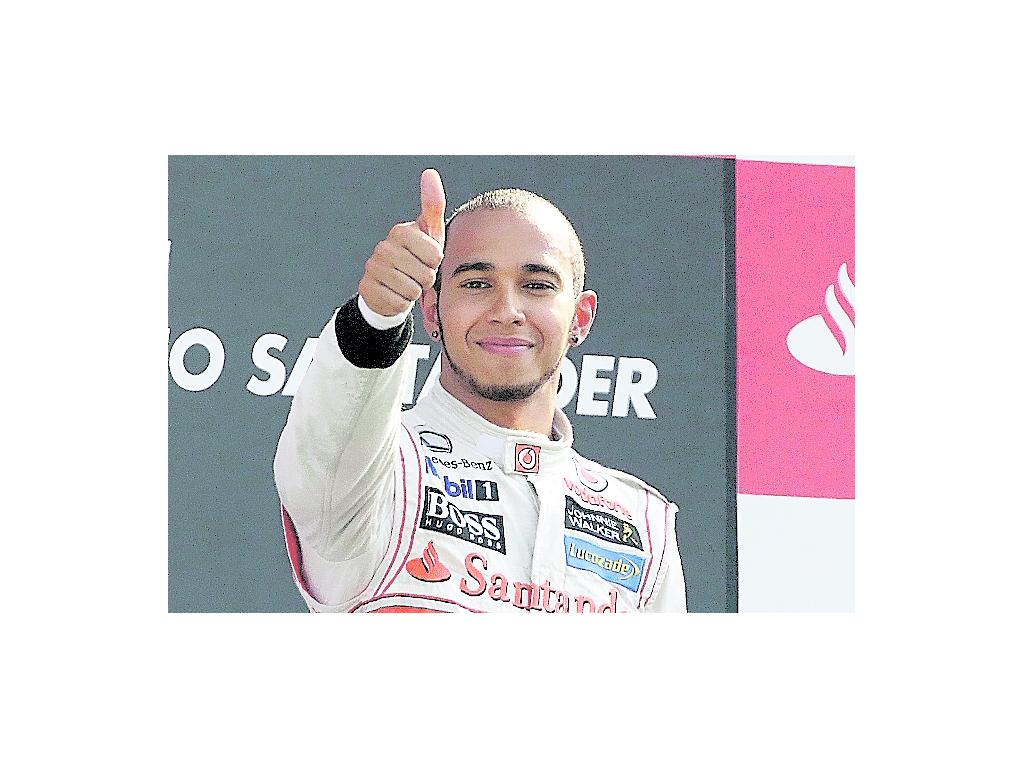Figura. Hamilton es cuarto en el mundial de pilotos.(AP )