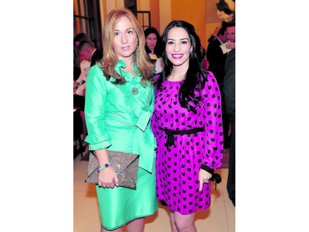 4. Laura Sacristán y María del Pilar Vásquez.
