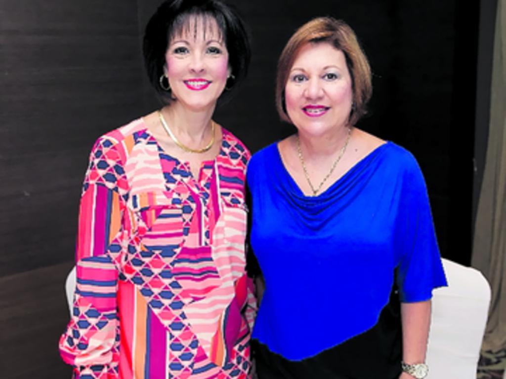 2. Ivonne de la Lastra y Gloria Ávila.