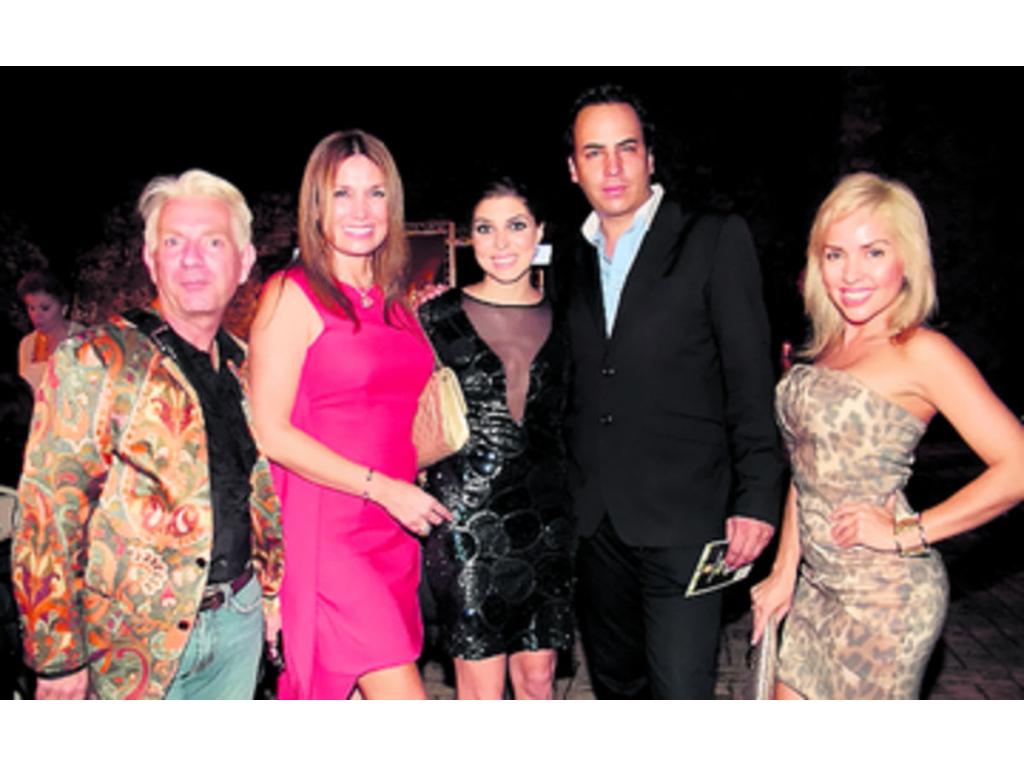 5. Jean Pierre Renucci, Sonia Falcone, Verónica Arosemena, Mariano Ugalde y Pery Méndez.