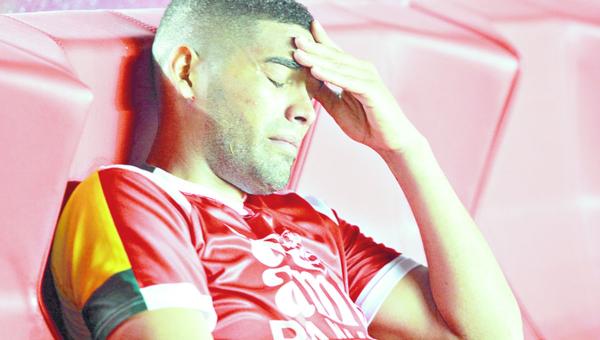 La noche del 15 de octubre fue la más triste para los amantes del fútbol. Foto/Archivo