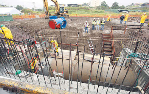 <p></p><p>Primera fase. La Secretaría del Metro colocó el primer anillo de interconexión el pasado 29 de octubre.</p>