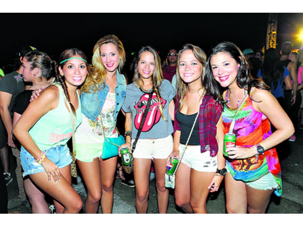 Las chicas apostaron por una vestimenta más fresca.