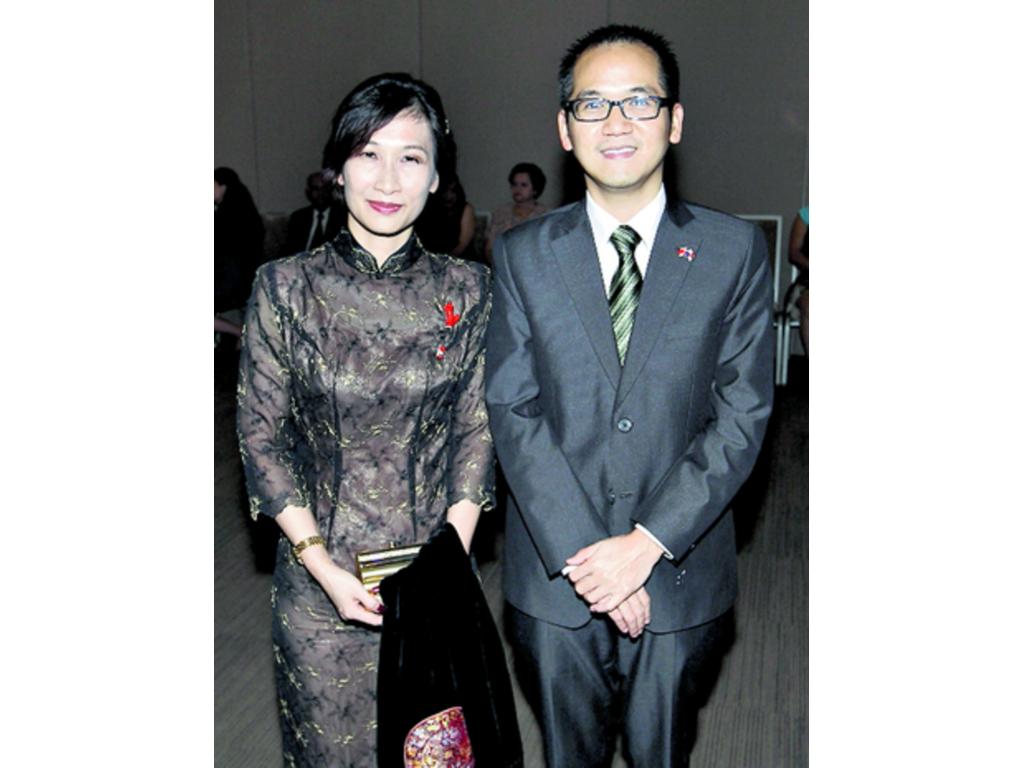 7. Diana Liu y Pedro Chang.