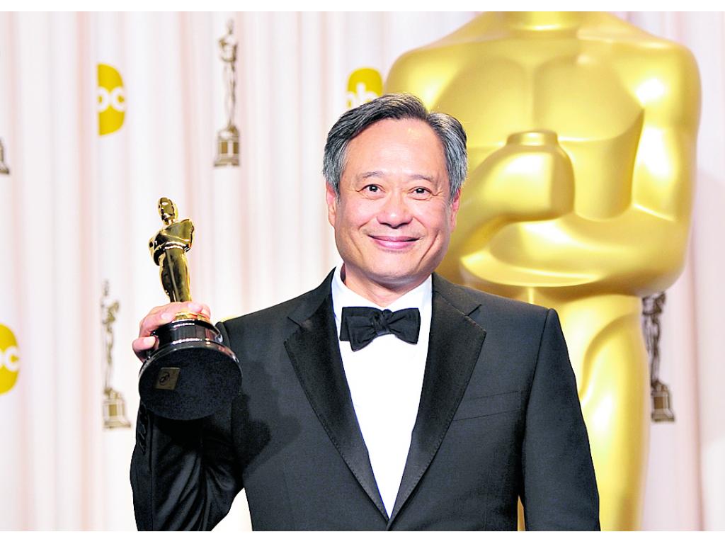 El astro Ang Lee, el creador de "Life of Pi", se coronó como el mejor director de los premios Óscar 2013. (AP)