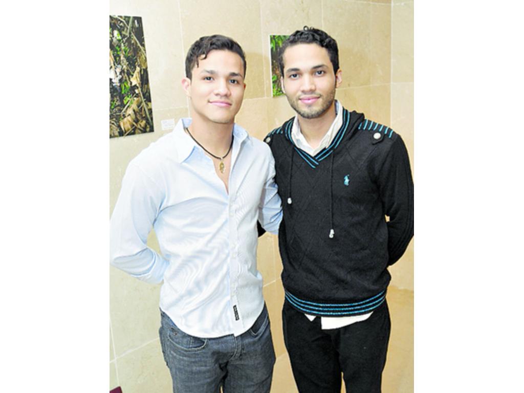 7. Solieh Samudio y Shaddai-Alym Samudio.