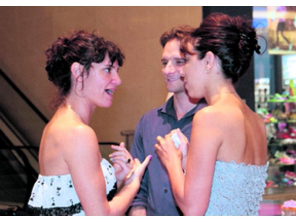 4. Dorina Sabo, Ezequiel Rangel y Wynter Rosen.