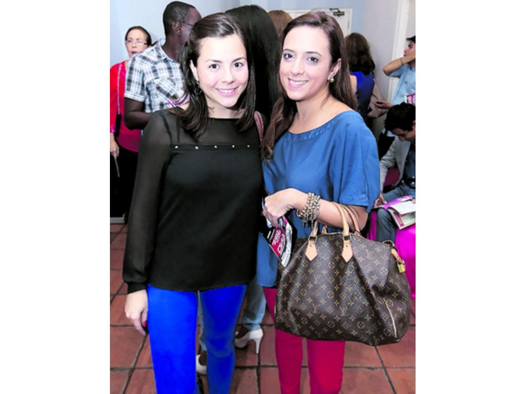 7. Vanessa Egui y Linsday Barreiros.