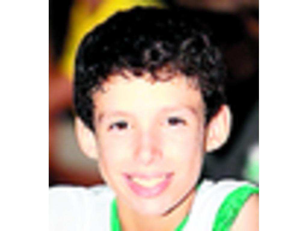En cuanto a mi participación del año pasado con este, siento que he mejorado bastante y he logrado dominar las reglas del baloncesto
