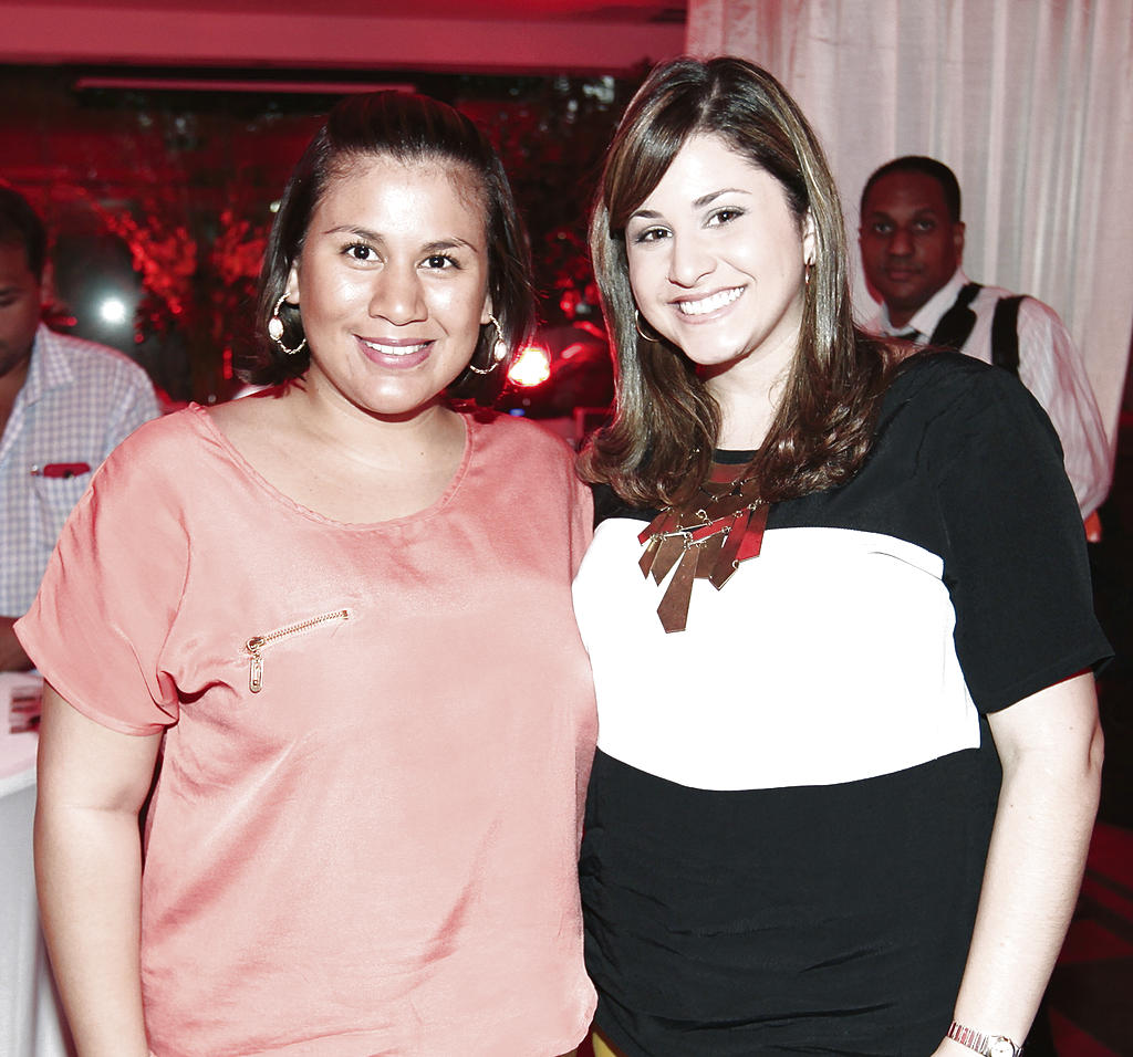 Alejandra de Ramírez y María Eugenia de Colls.()