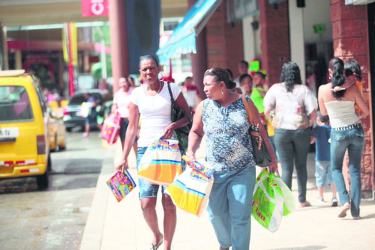 Plazas comerciales clase B siguen aumentando también.(Erick Barrios)