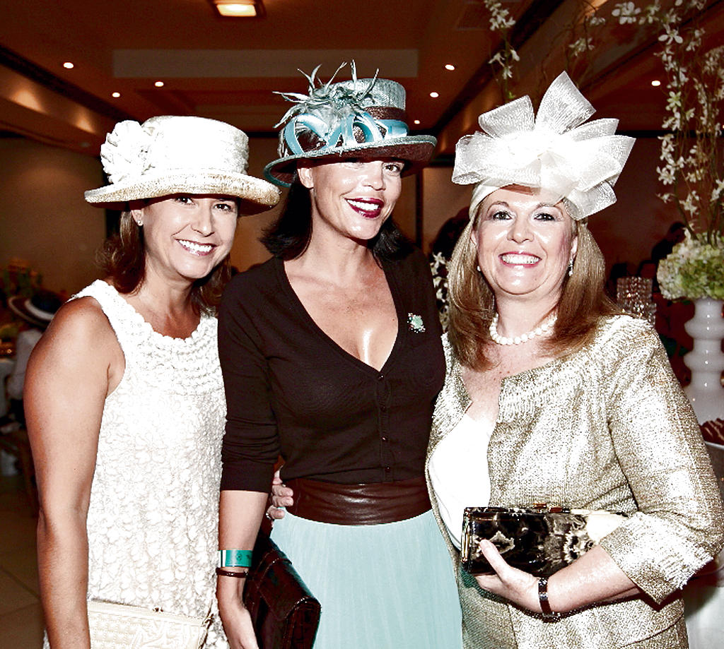 Eva de Liarte, Miriam de Olloquis y Liz María de Karasawa.()