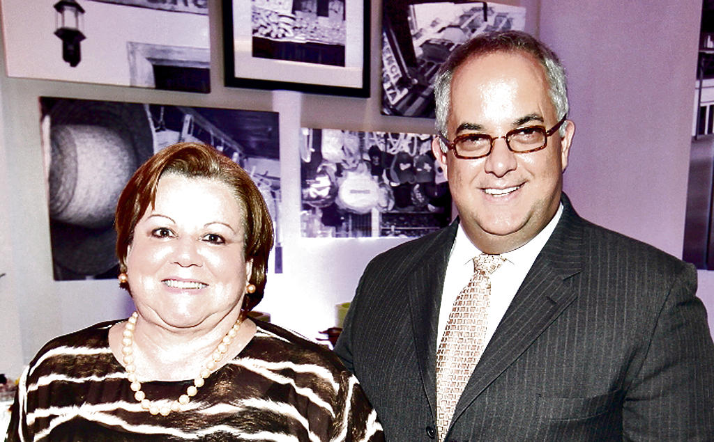 Sara Pardo y Bobby St. John.()