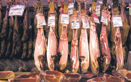 <p> Mercados y bodegas forman parte de la oferta.</p>