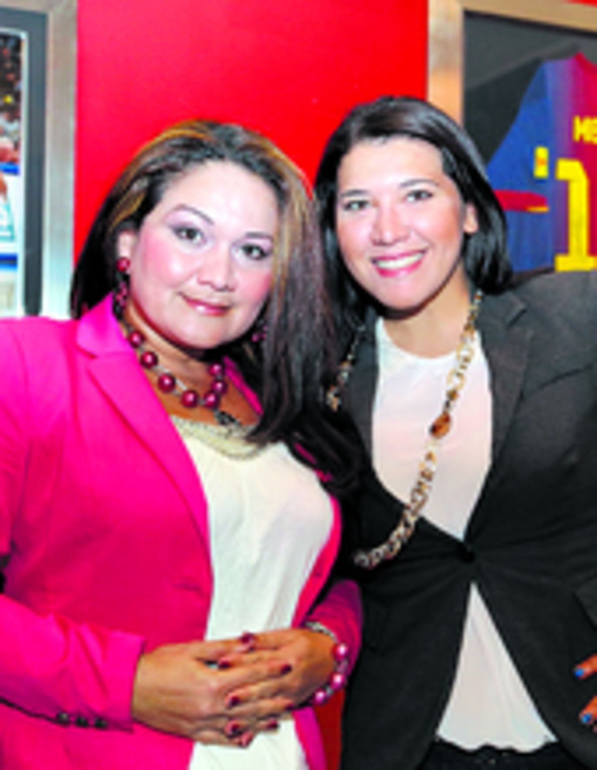 7. Maggi Tones y Fabiola Brito.