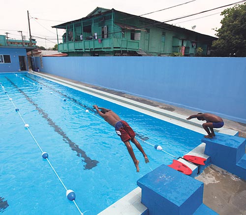 <p>Esparcimiento. Todavía quedan lugares para el deporte.</p>
