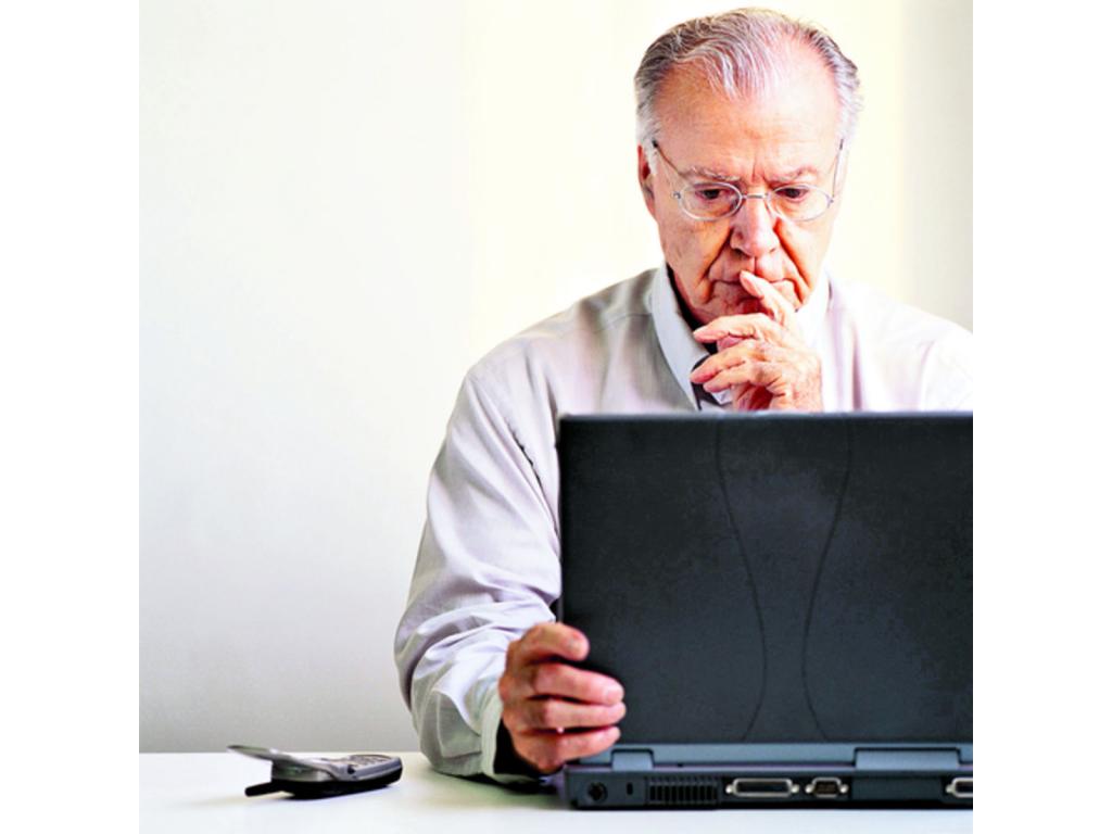 La computadora es uno de los aparatos con mayor consumo de energía. ()