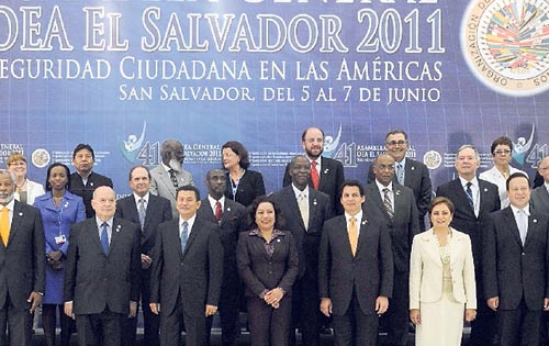 <p>Cancilleres de los países miembros, en la cita continental.</p>