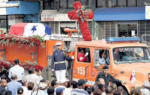 <p>Traslado. El recorrido fue por las principales calles.</p>
