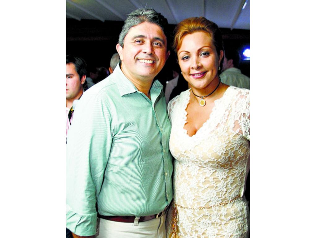 8. Jutze García Milano y Julie García Milano.