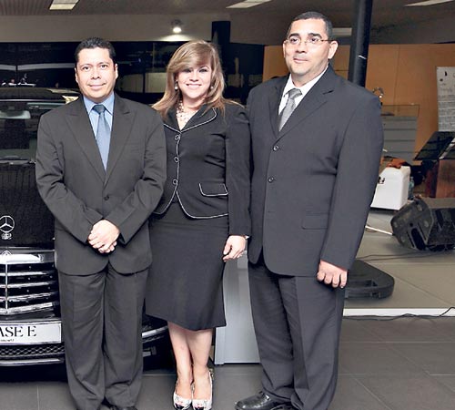 <p>Ricardo Chávez, Estelita Morales y Victor Villarreal.</p>