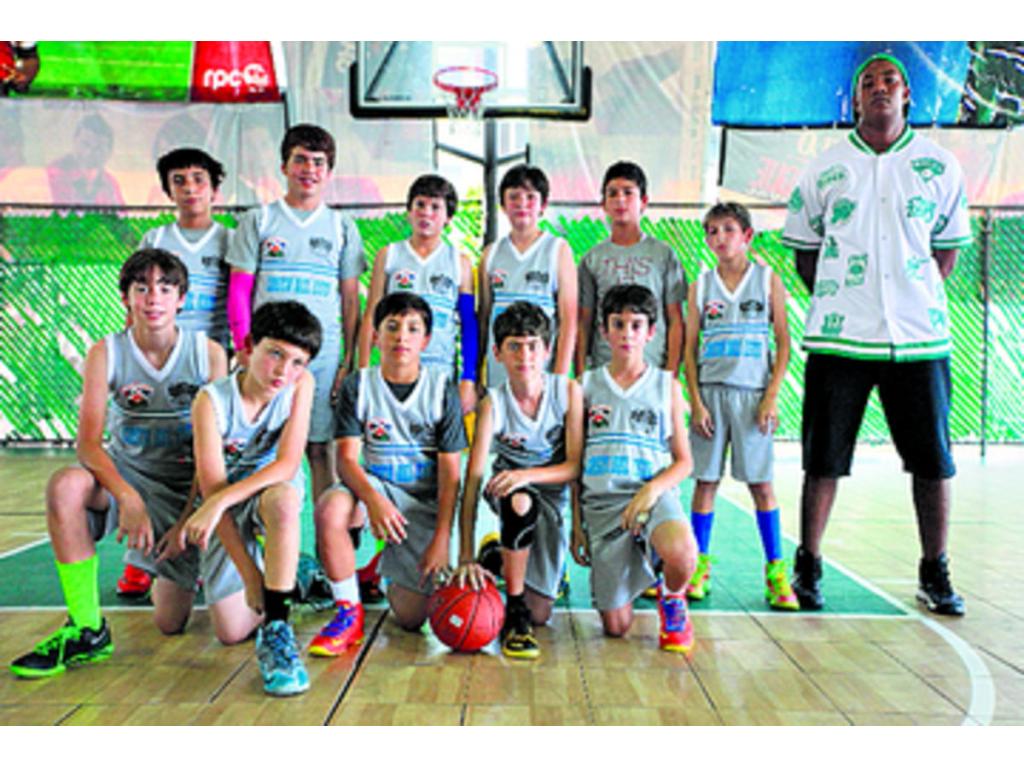 Estos chicos hicieron una campaña excepcional. Aunque no estarán en la final, fueron protagonistas de grandes victorias, también poseen un buen juego ofensivo que pone a trabajar a cualquier defensa.(Costa del Este)