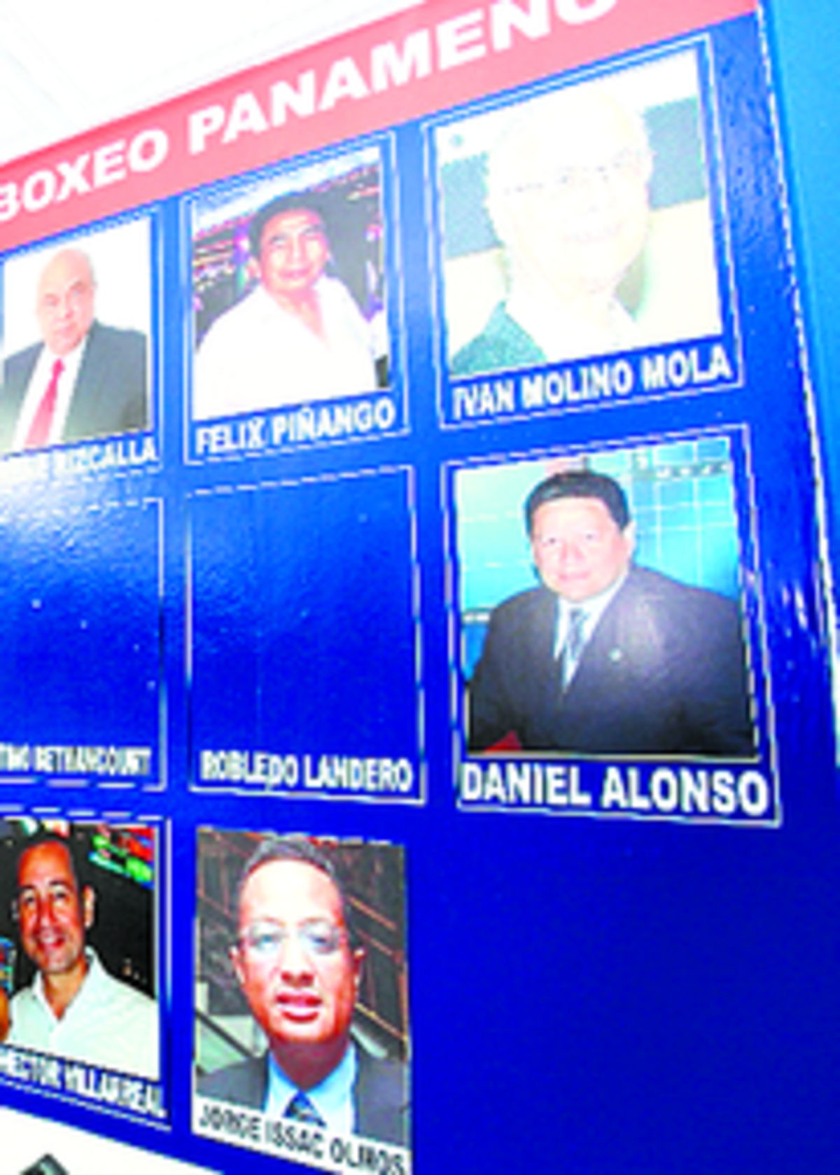 Galería de periodistas.(Anayansi Gamez)
