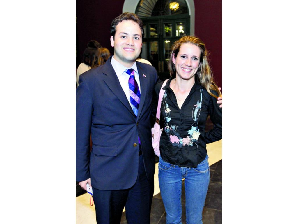 8. Julio Germán Arias y Laura García.