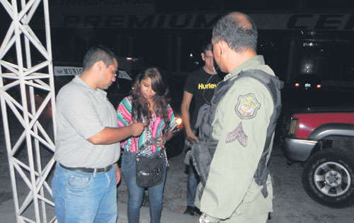 <p>Irresponsabilidad. Muchos no portaban identificación.</p>