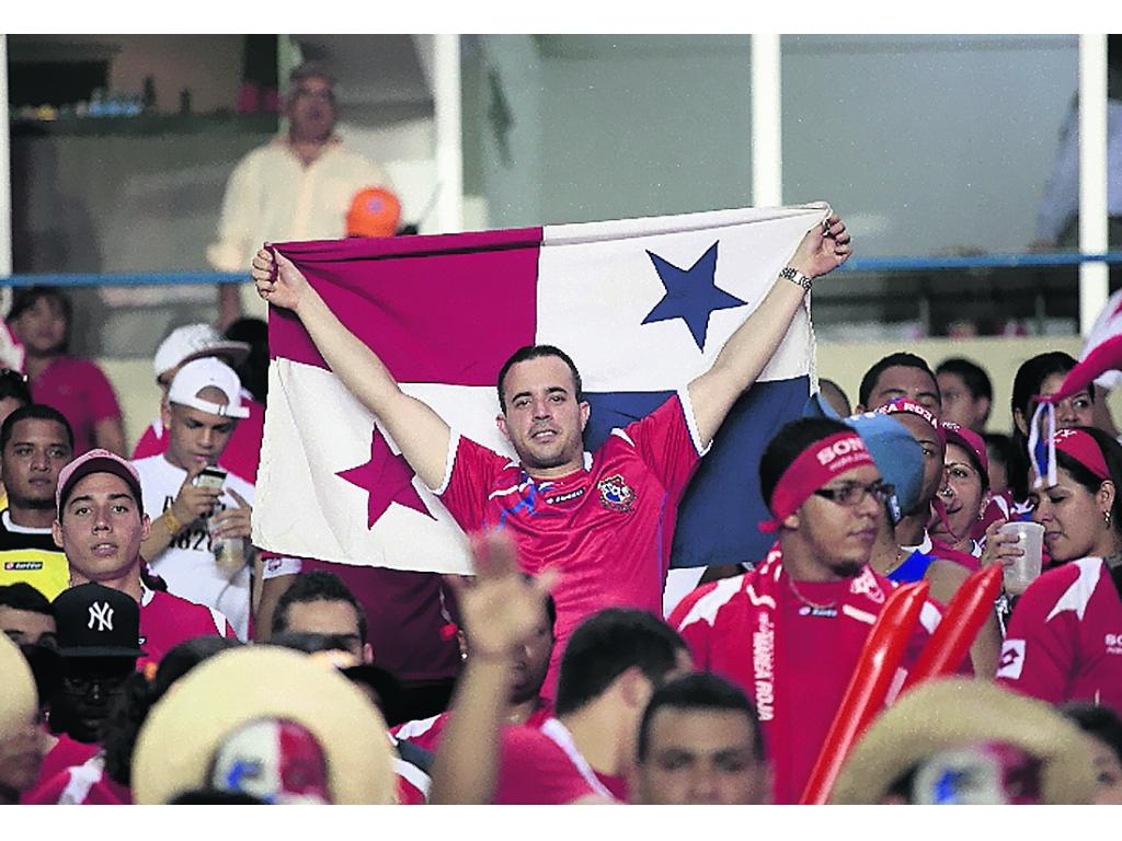 Pasión. La Extrema Roja apoyará con todo.(Anayansi Gamez)