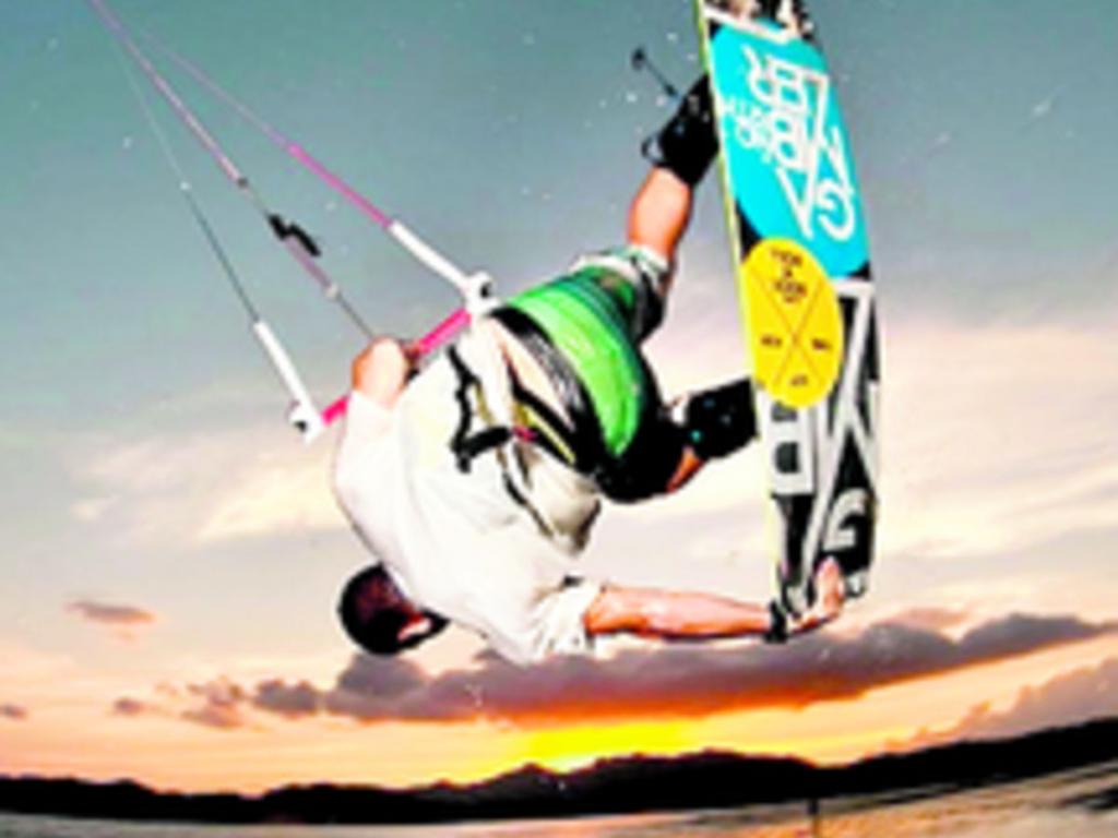 Disfruta de una pasadía diferente en Nitro City Panamá, un hotel que ofrece variedad de restaurantes y donde podrás participar de actividades de deportes extremos como el wakeboard Desde $65.
