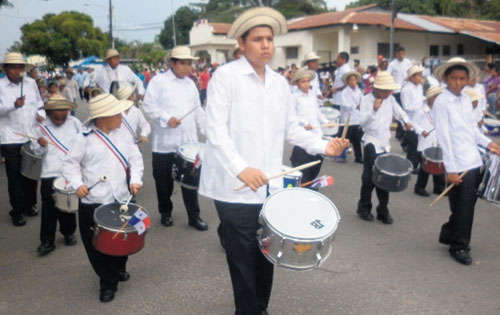 <p>Coclé. Los desfiles se realizaron con normalidad.</p>