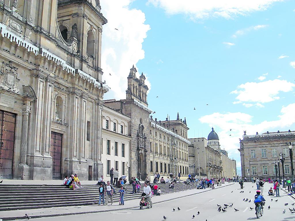 Bogotá. Plaza Bolívar, punto histórico por excelencia.()