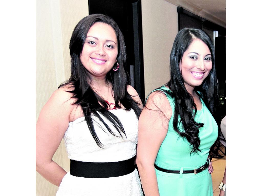 3. Yessica Villareal y Stephanie Tapia. ()