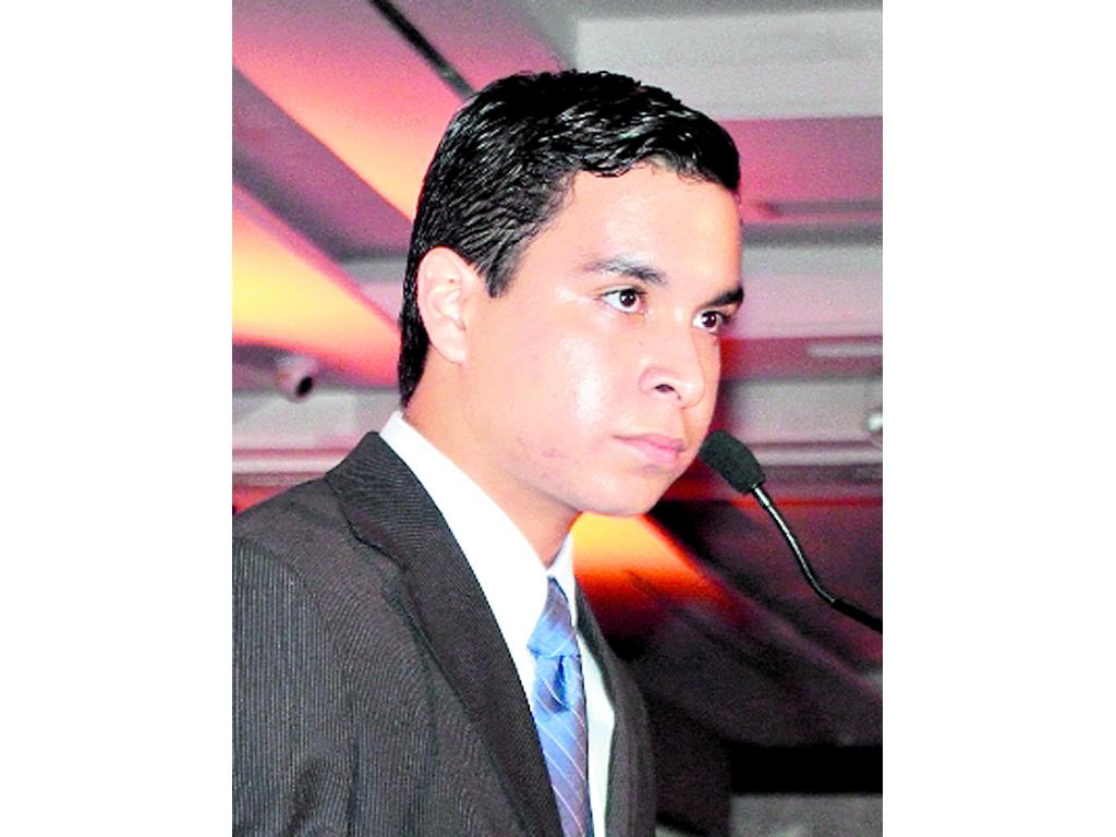 Jorge Ruiz Flores()